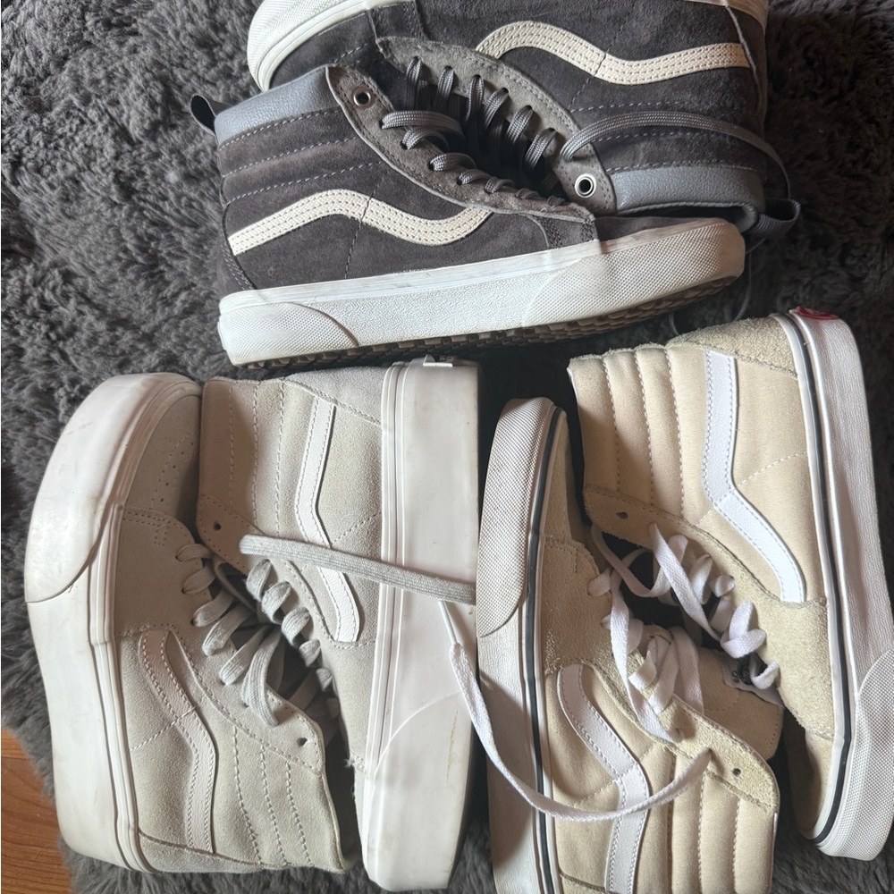Size 6 Vans High-Top Sneakers grey only ones left